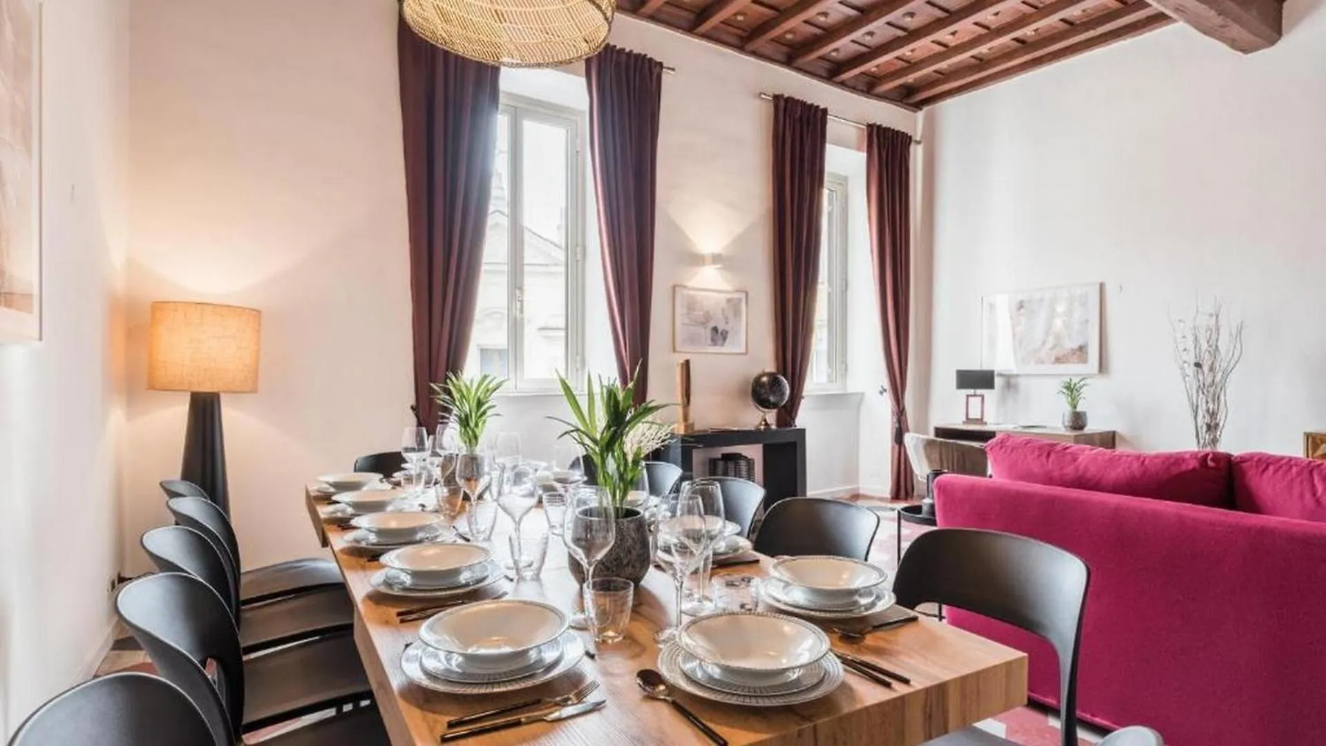 6Bdr Stylish Apartment In The Lovely Rome- If You Want To Book, Please Contact On Wh-Ats-App - 0034-635-518-216 !!!!